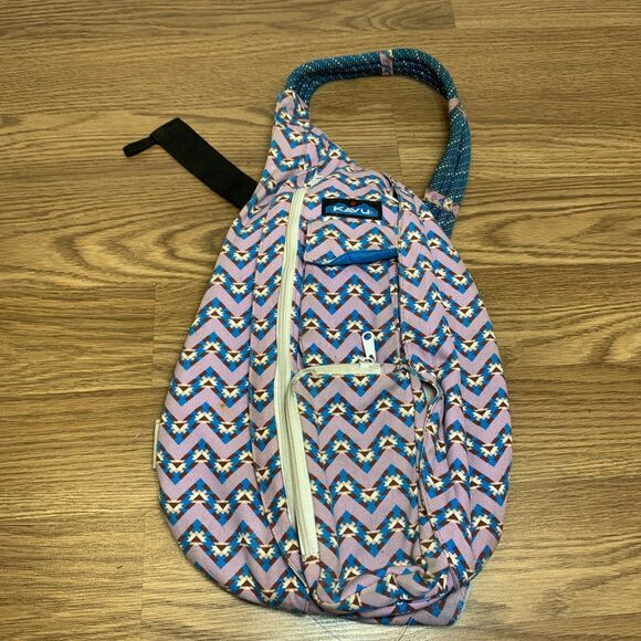 Kavu Rope Sling Bag Backpack Cotton Canvas Messenger Jewel Chevron Geo - Picture 1 of 8